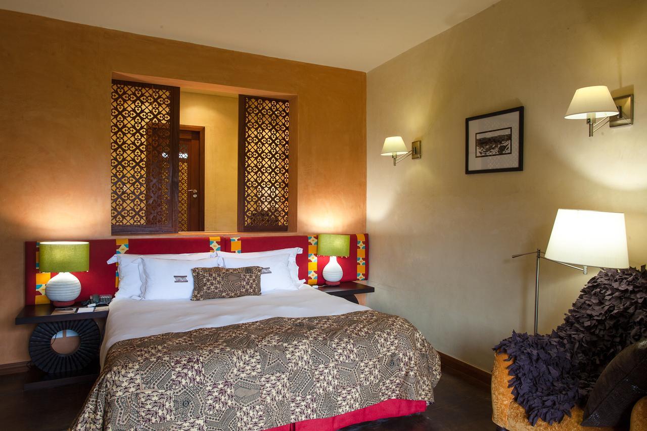 Akosombo The Royal Senchi Hotel And Resort מראה חיצוני תמונה